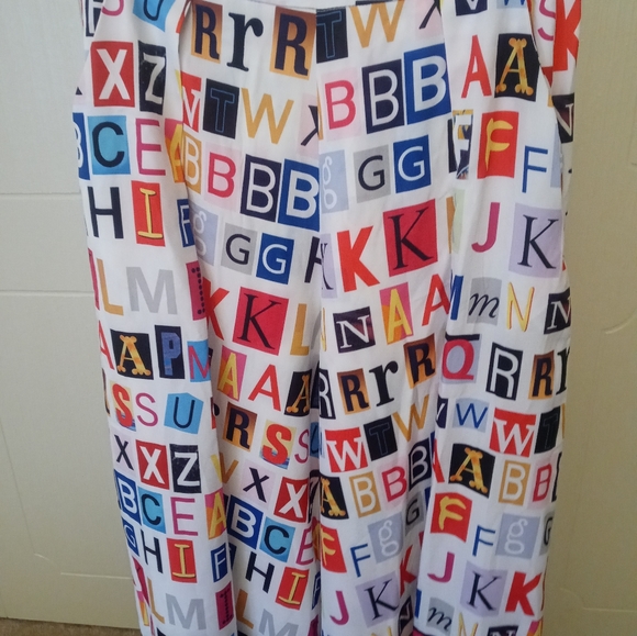 Alphabet Print Palazzo Pant's - Picture 4 of 8
